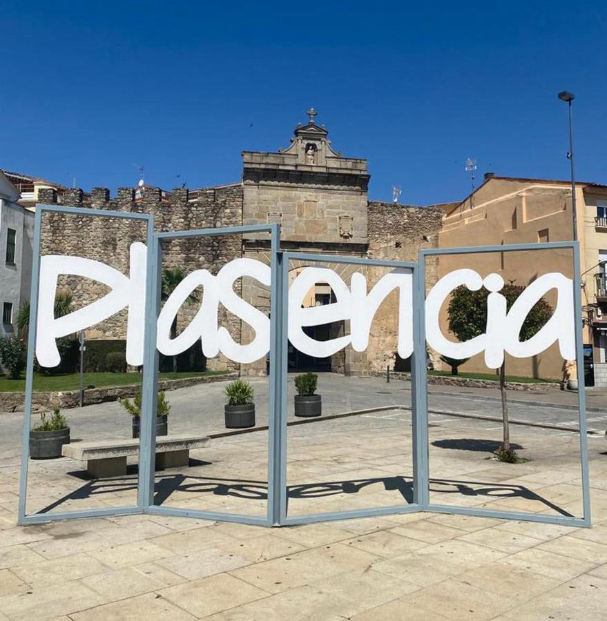 Puerta Del Sol - Plasence Extérieur photo